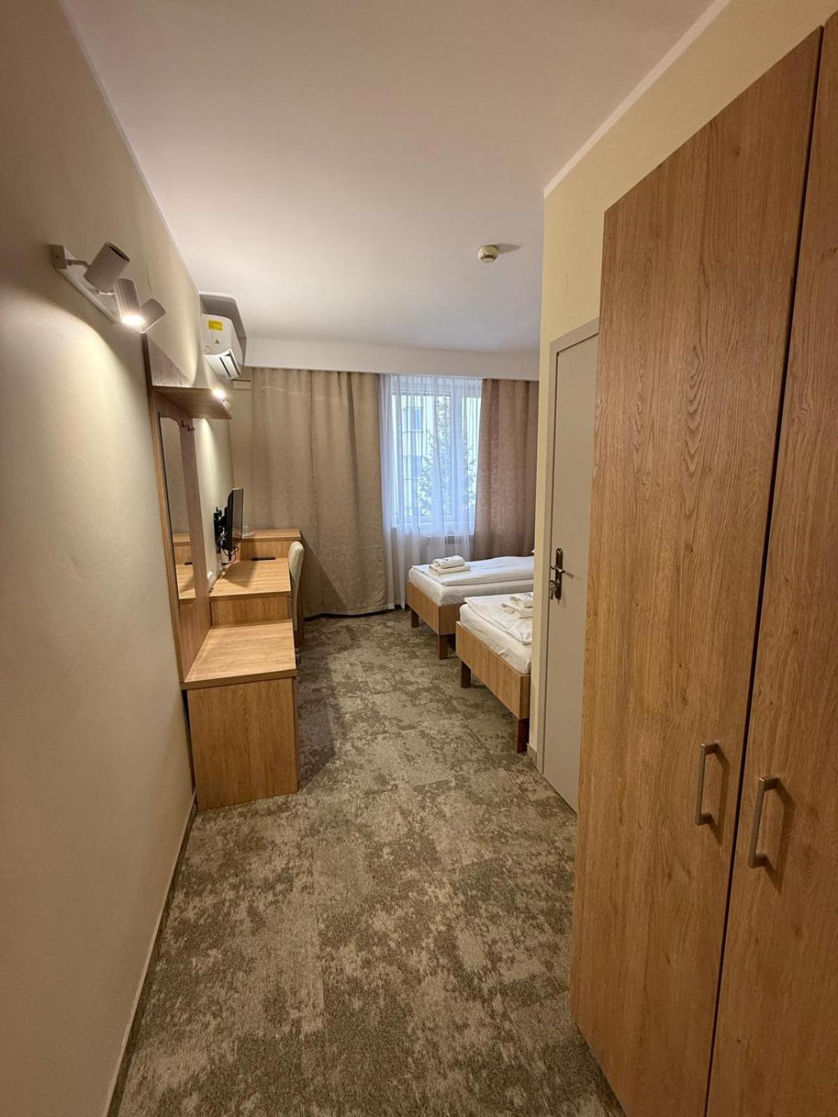 Hotel Tm رادوم المظهر الخارجي الصورة