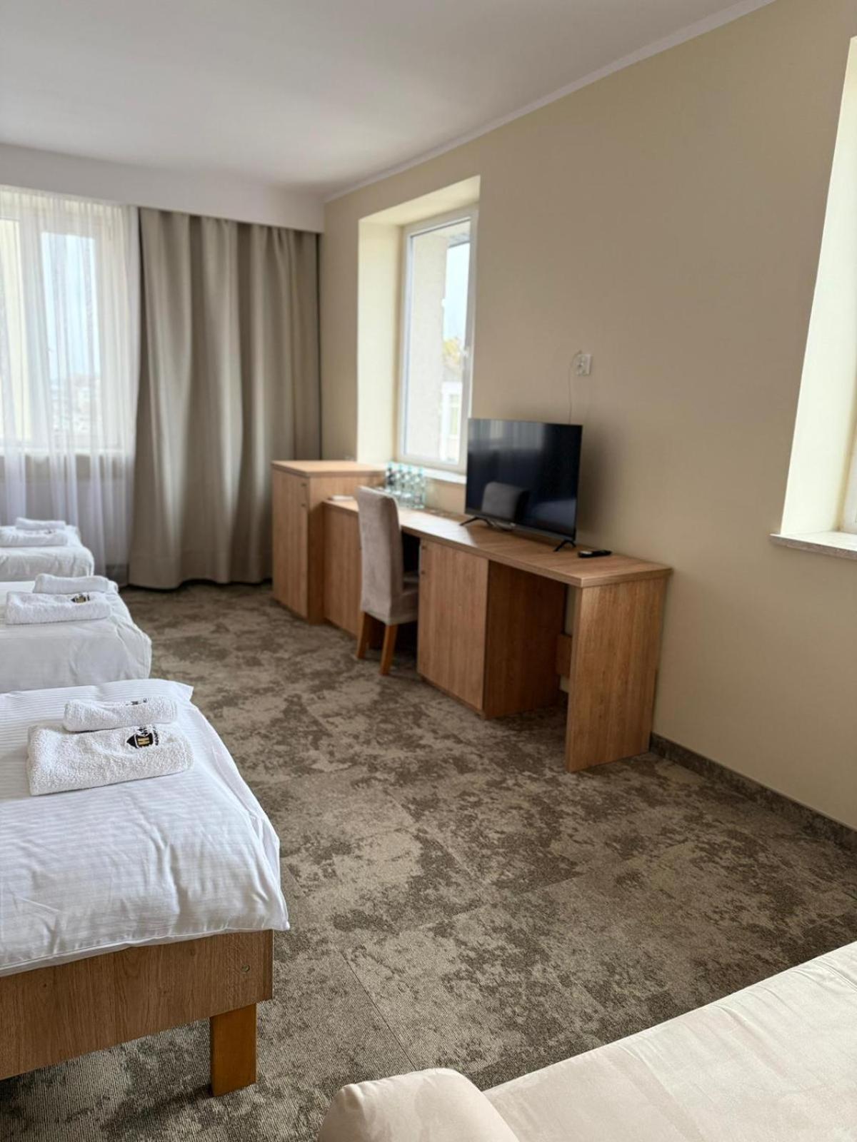 Hotel Tm رادوم المظهر الخارجي الصورة