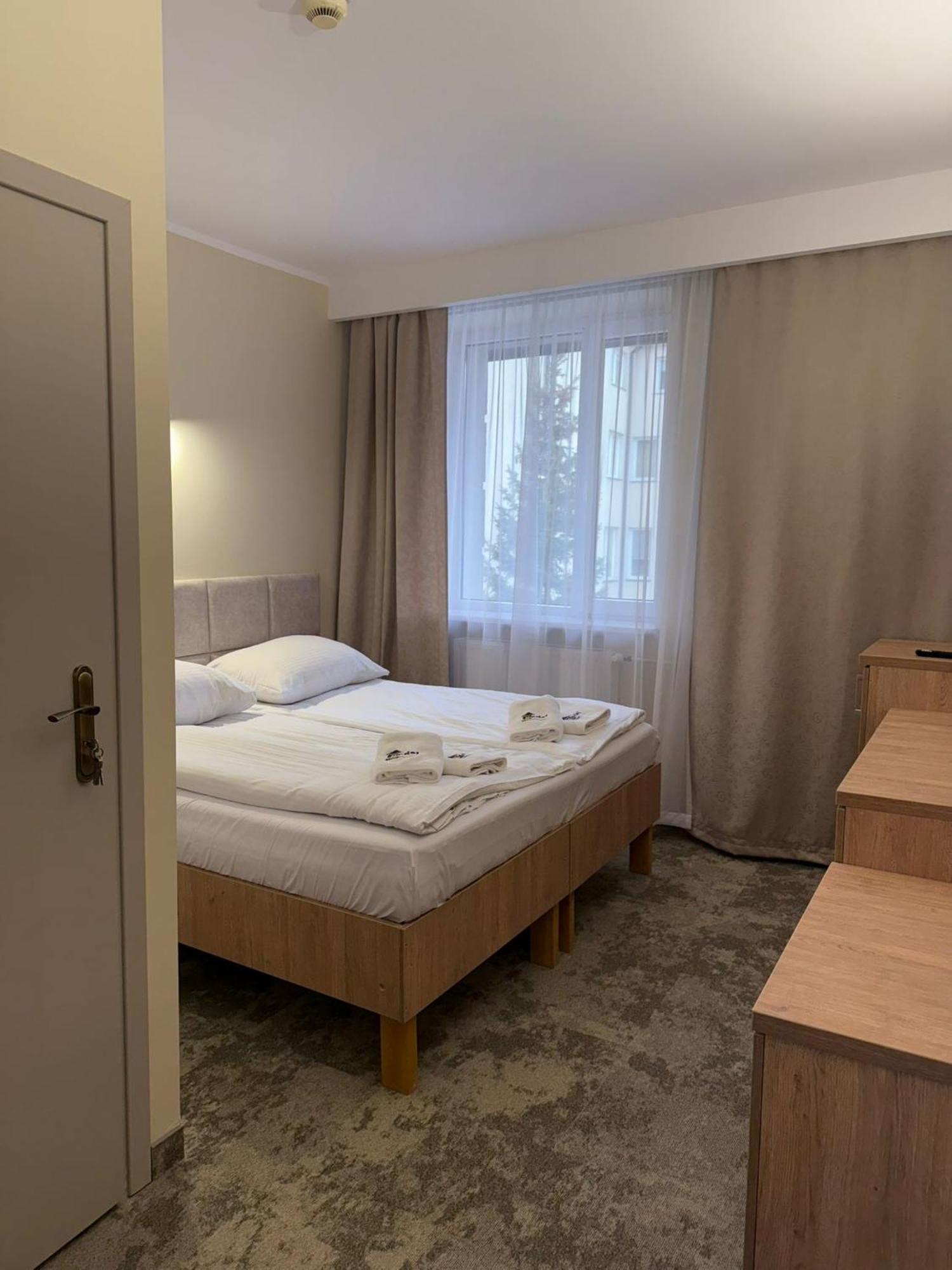 Hotel Tm رادوم المظهر الخارجي الصورة